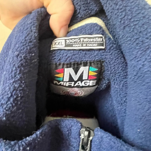 Vintage U Conn Huskies Crewneck Fleece, size XXL - Picture 4 of 5